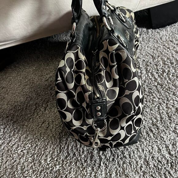 Coach Ashley Signature Logo Satchel Handbag Purse F15440 Black Leather Sateen - Picture 5 of 11